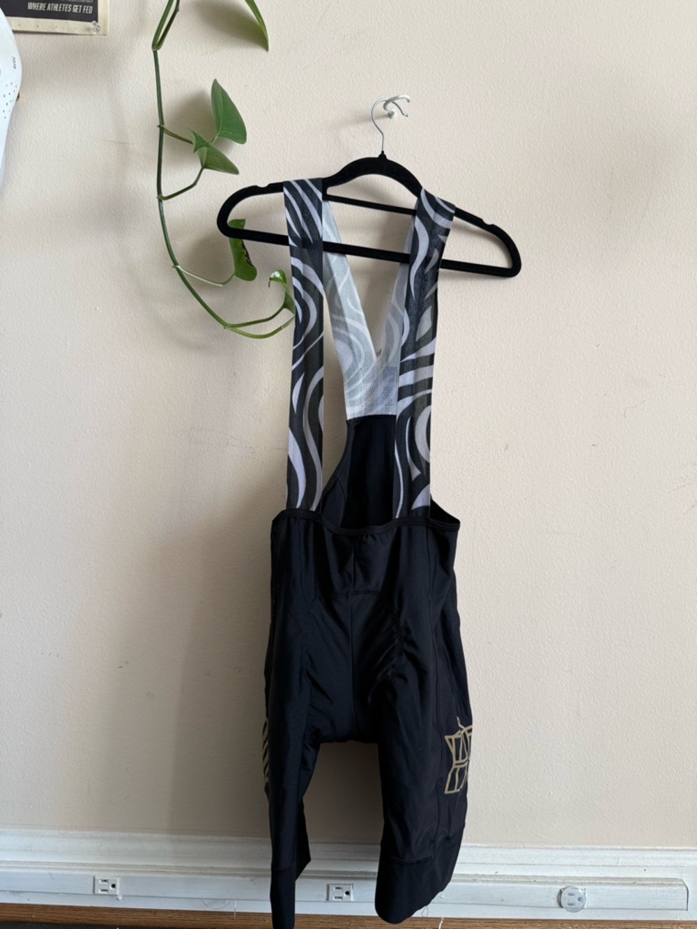 Ostroy Men's Black Cycling Bib Shorts with Gray Patterned Straps